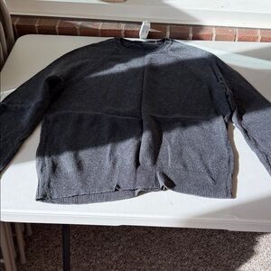 Banana Republic Dark Gray Crewneck Sweater